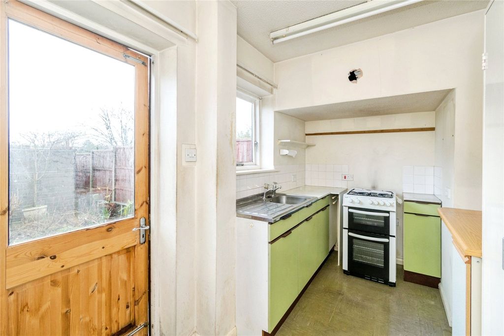 Additional image 5 of 1 bed terraced house for saleCharmouth Terrace, Irving Road, Southampton, Hampshire SO16