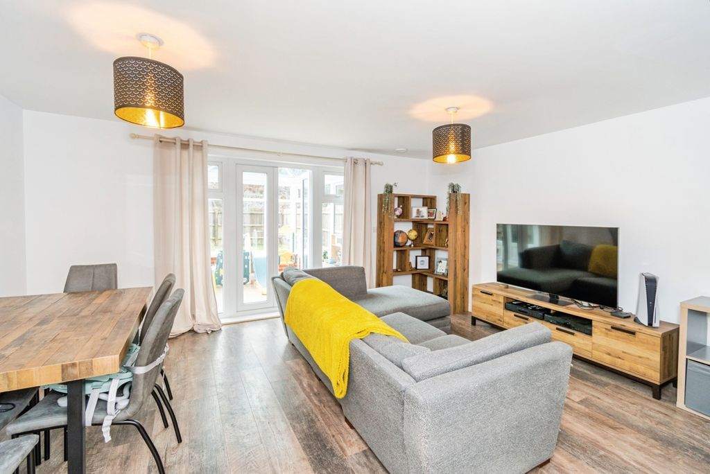 Additional image 3 of 4 bed terraced house for saleWilroy Gardens, Maybush, Southampton, Hampshire SO16