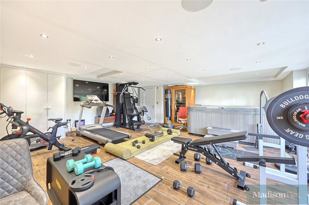 Additional image 43 of 5 bed detached house for saleThe Dell, Woodford Green IG8