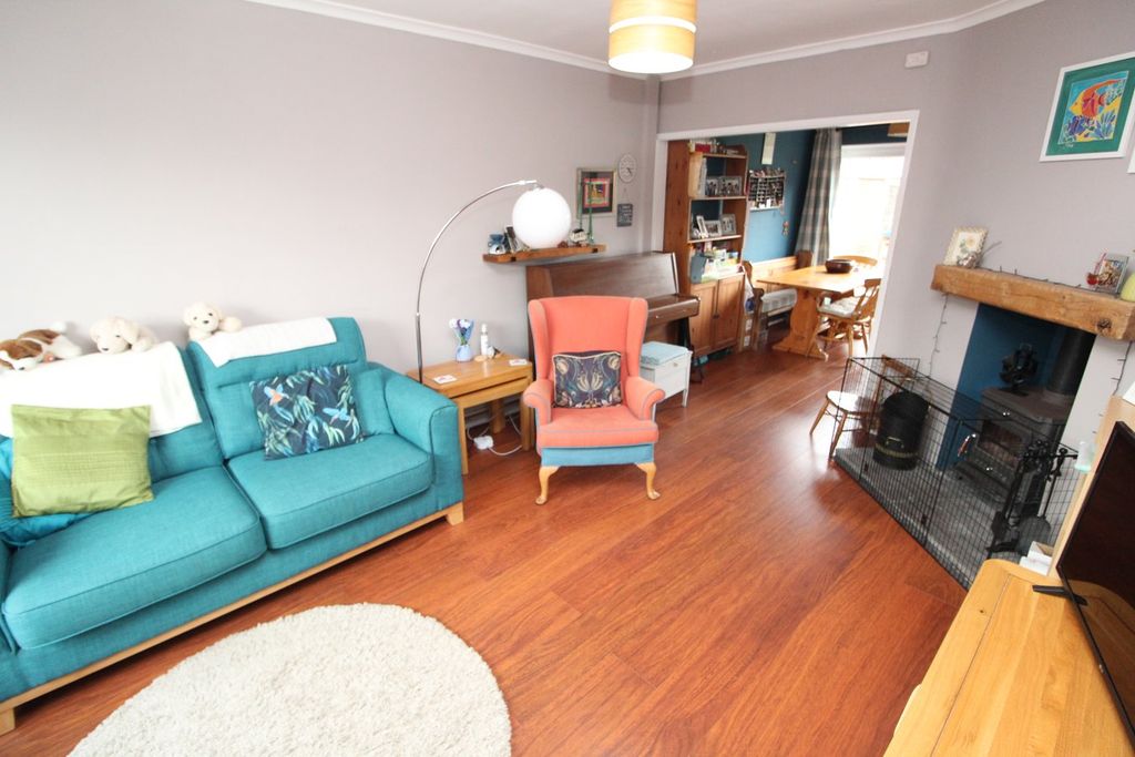 Additional image 3 of 3 bed semi-detached house for saleHawthorn Drive, Blaby, Leicester LE8