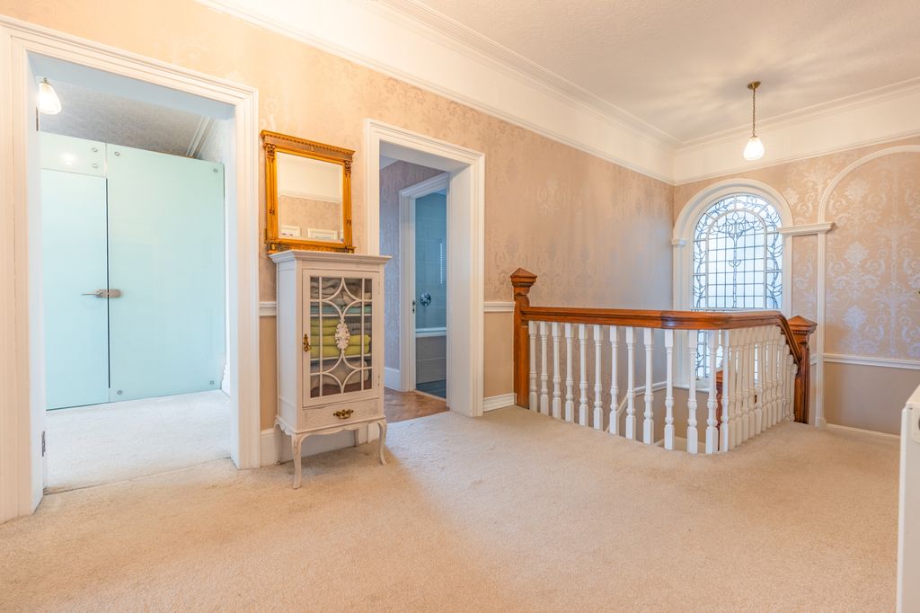 Additional image 20 of 4 bed semi-detached house for saleHeron Lodge, London Road, Worcester WR5