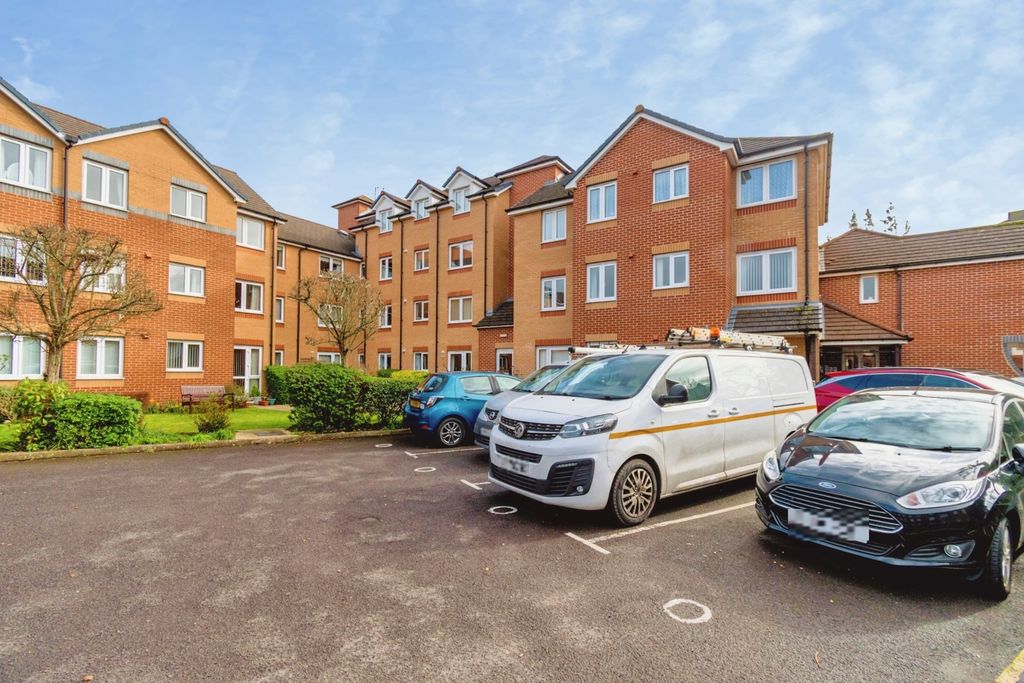 Additional image 2 of 1 bed flat for saleOakley Road, Southampton, Hampshire SO16