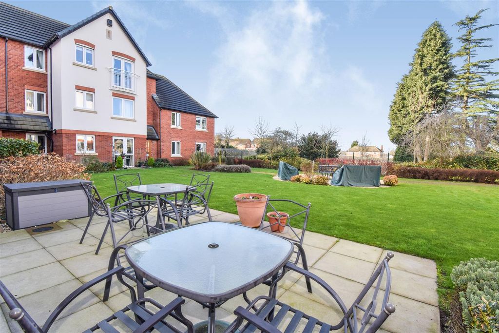 Additional image 11 of 1 bed flat for saleRowleys Court, Sandhurst Street, Oadby, Leicester LE2