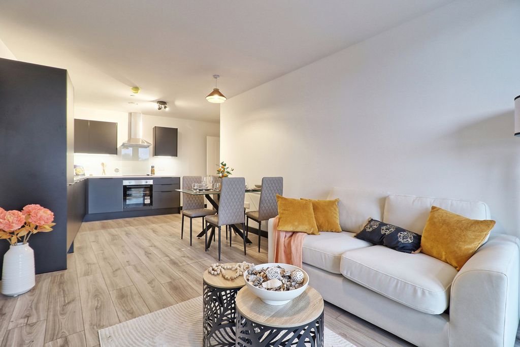 Additional image 6 of 1 bed flat for saleNova Point, Wickford SS12