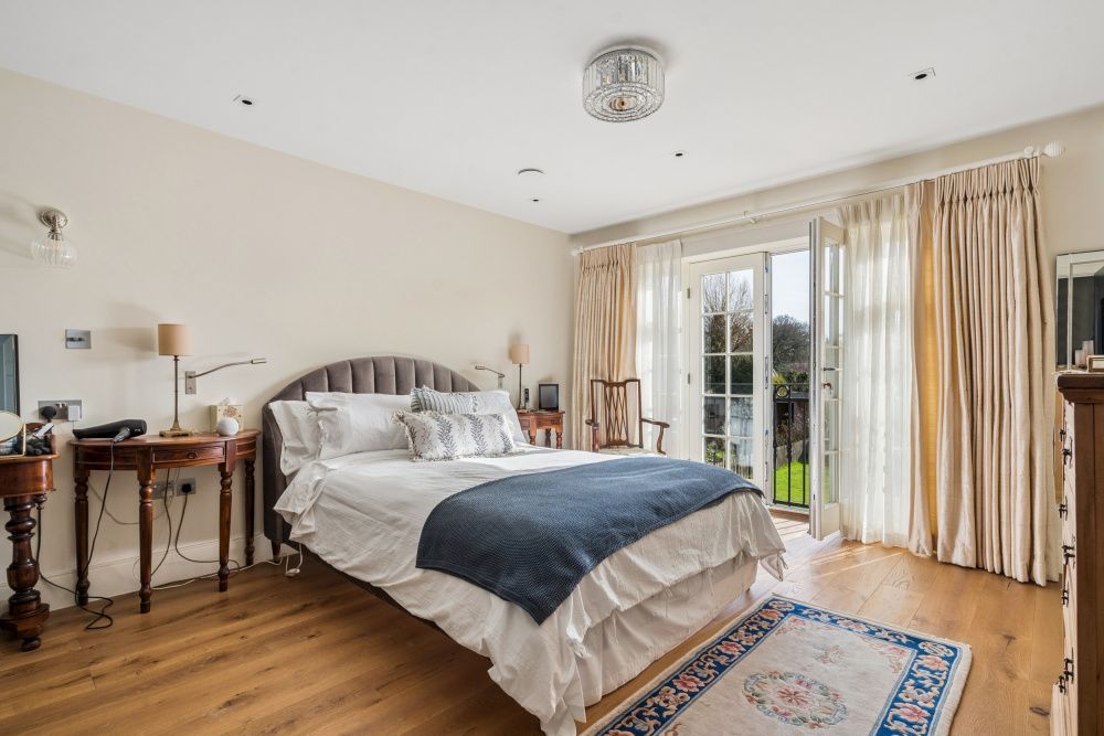 Additional image 25 of 6 bed detached house for saleThe Vale, Wokingham RG40