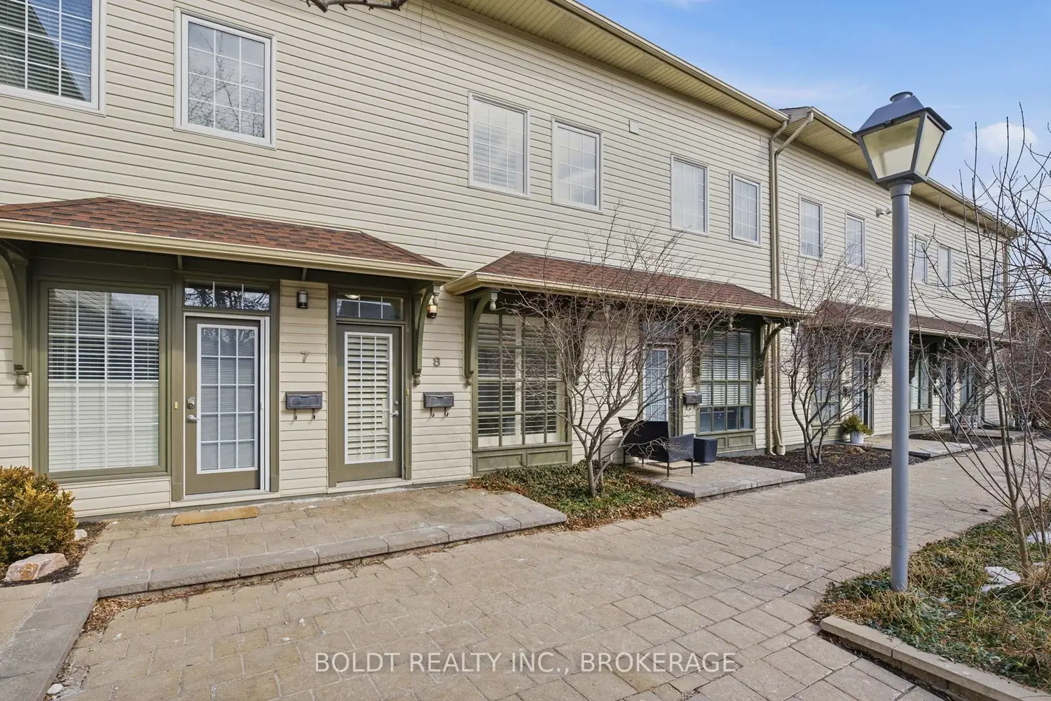 49 Ontario Street 8