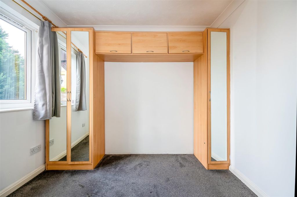 Additional image 11 of 1 bed flat for saleHazel Court, Goldsmith Avenue, Southsea PO4
