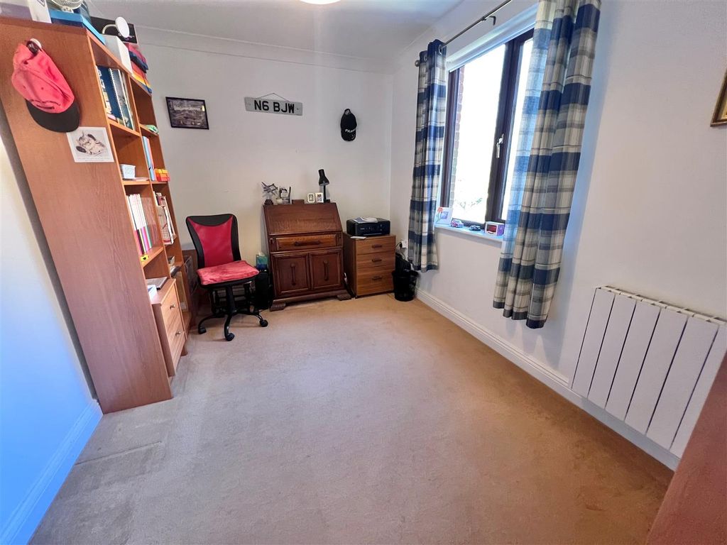 Additional image 10 of 2 bed flat for saleBarnaby Mill, Barnaby Mead, Gillingham SP8