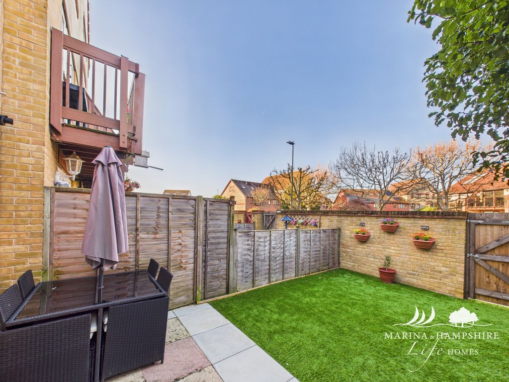 Additional image 14 of 2 bed terraced house for saleTintagel Way, Port Solent PO6