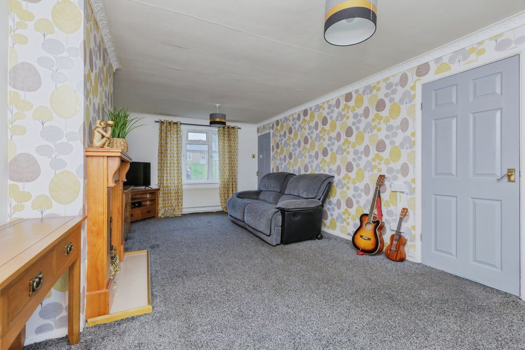 Additional image 4 of 3 bed terraced house for saleDavenport Road, Wigston LE18