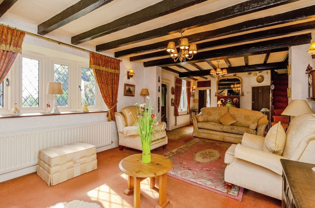 Additional image 6 of 3 bed cottage for saleChurch Road, Tettenhall Wood, Wolverhampton WV6