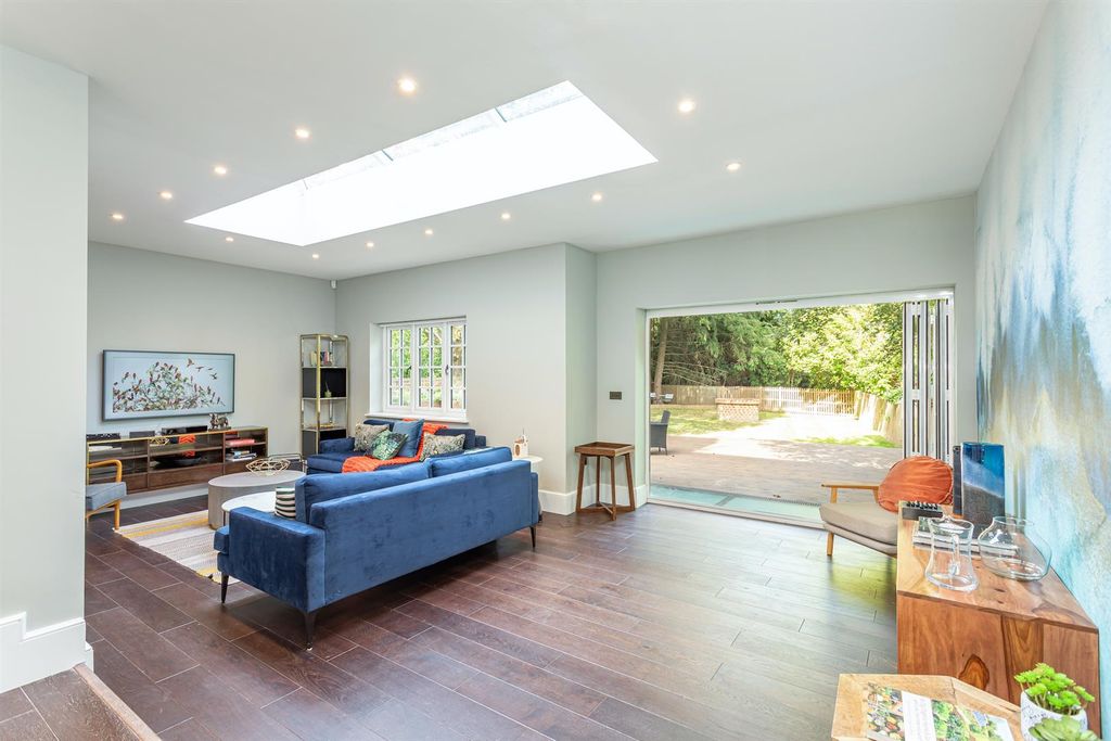 Additional image 3 of 4 bed property for saleLavershot Hall, Windlesham GU20
