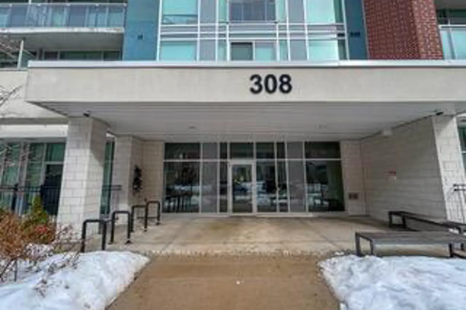 308 Lester Street 312