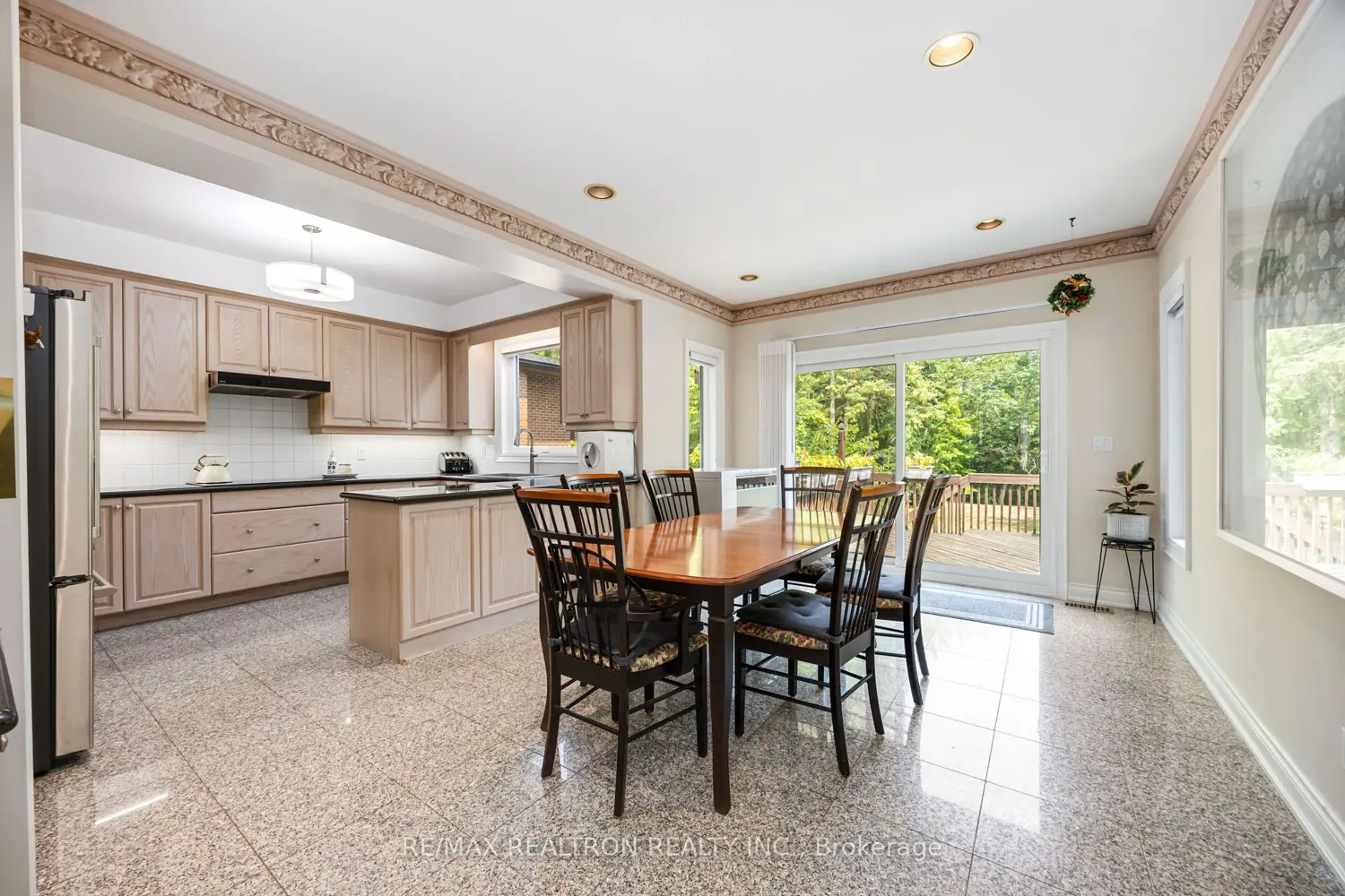 Additional image 6 of 77 Sprucewood Drive