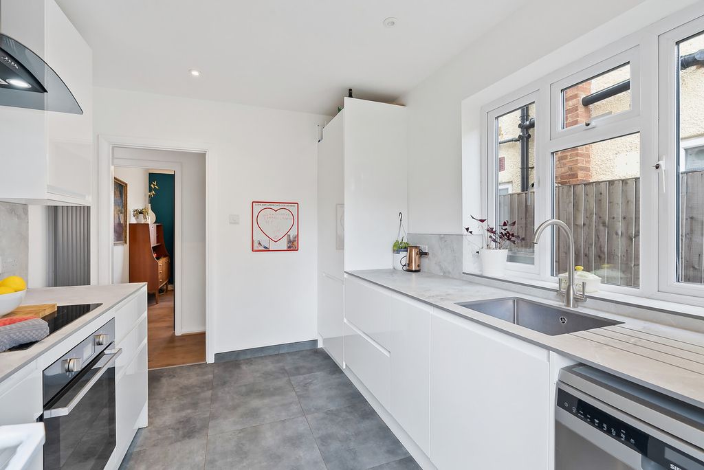 Additional image 27 of 4 bed detached house for saleFontmell Park, Ashford TW15