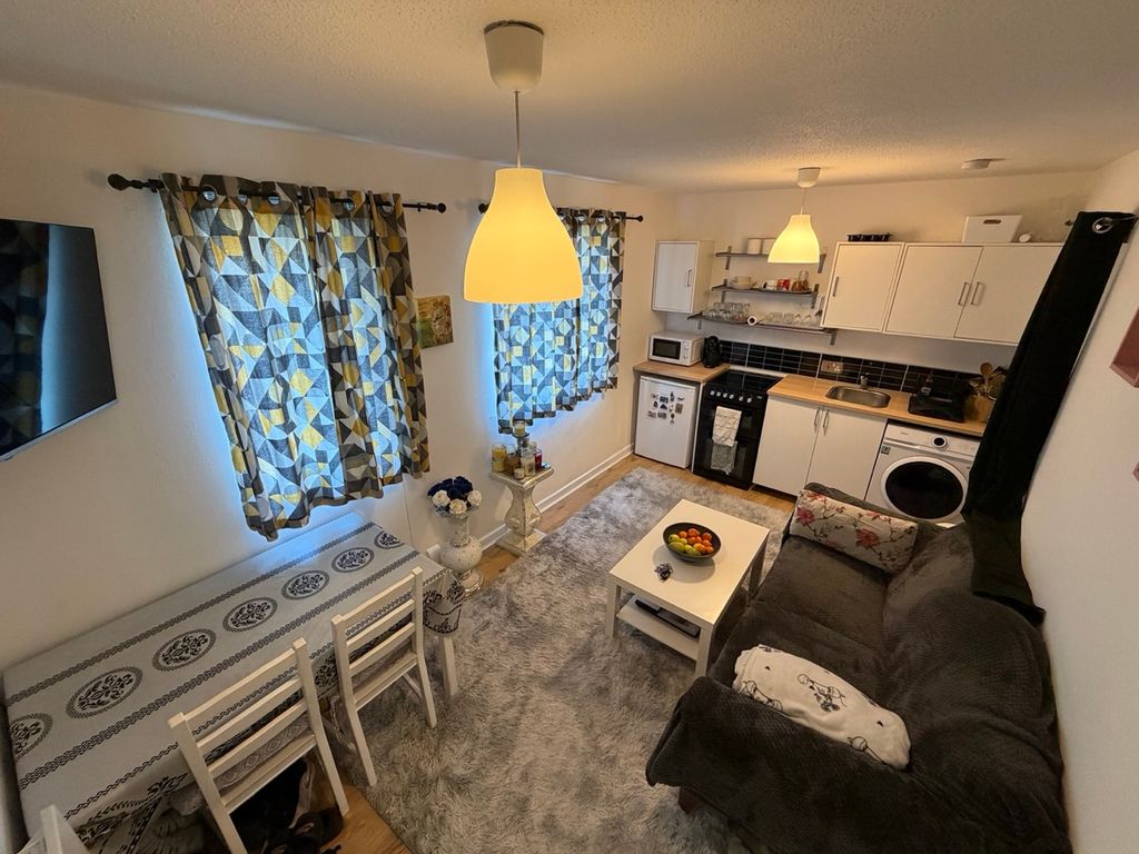 Additional image 7 of 1 bed flat for saleHambleton Close, Widnes WA8