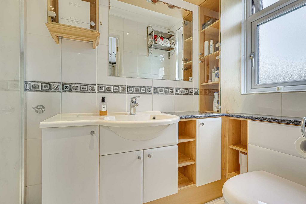 Additional image 19 of 4 bed detached house for saleCastledon Road, Wickford SS12