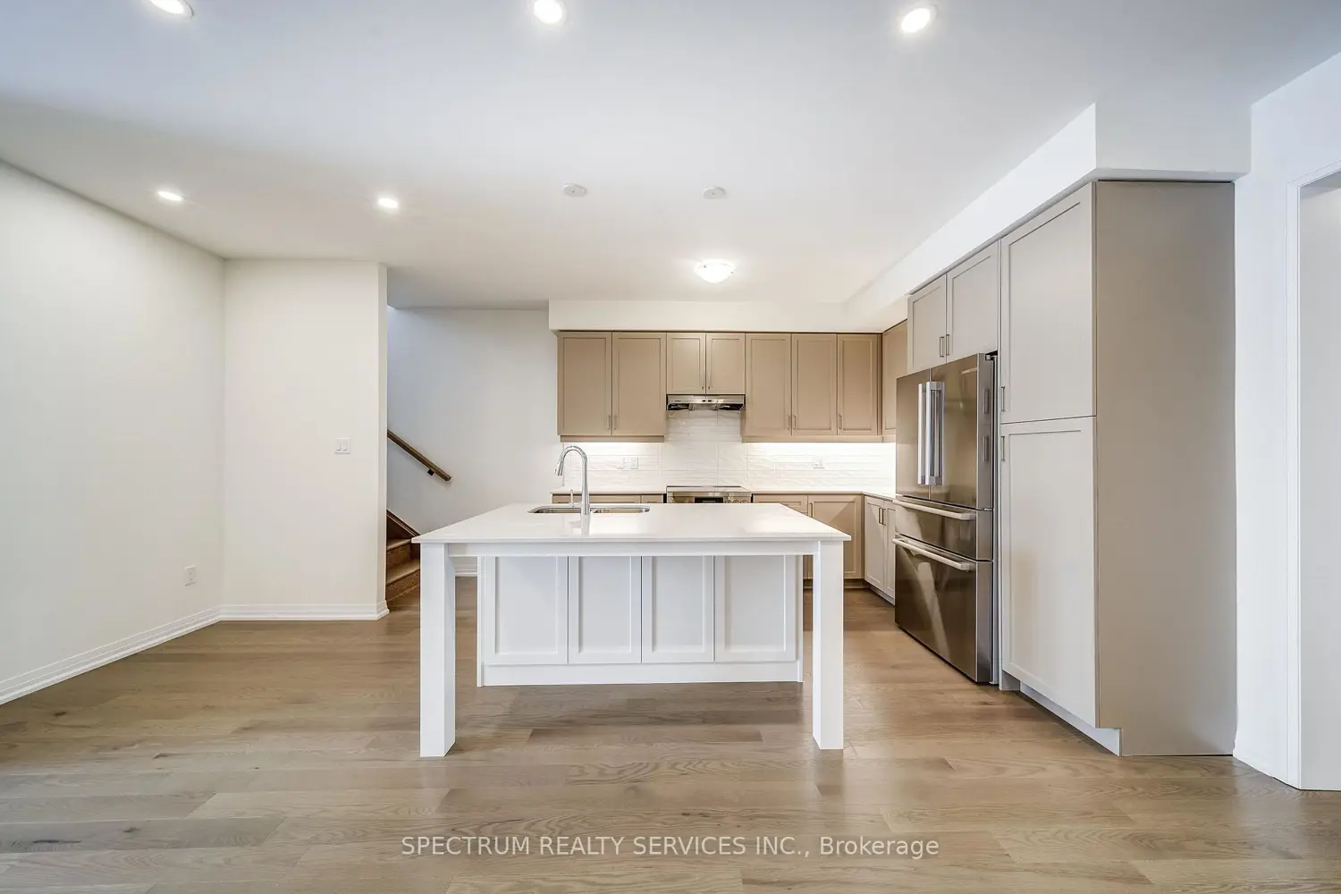 Additional image 5 of 132 Adario Crescent