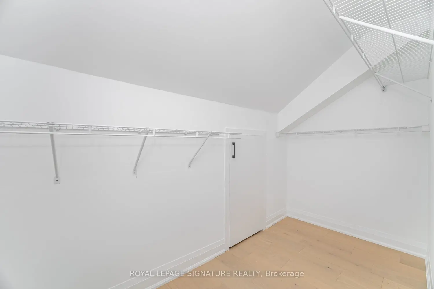 Additional image 4 of 285 Charlton Avenue