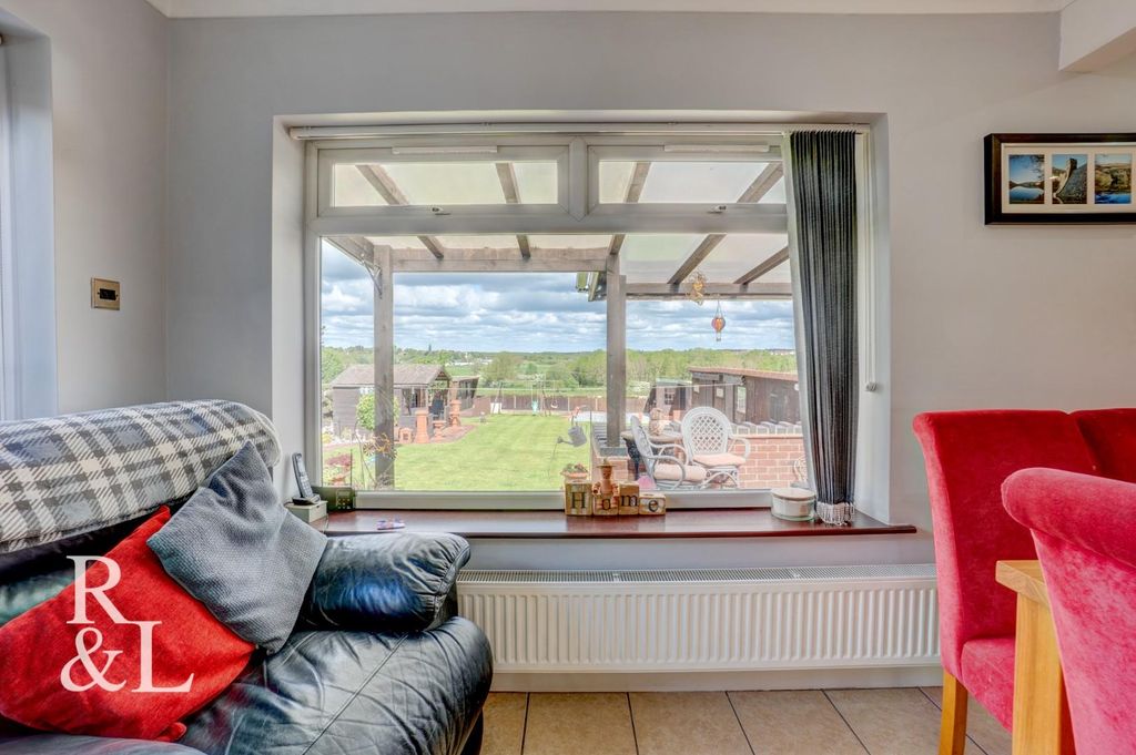 Additional image 9 of 3 bed bungalow for saleOakville, New Street, Oakthorpe DE12
