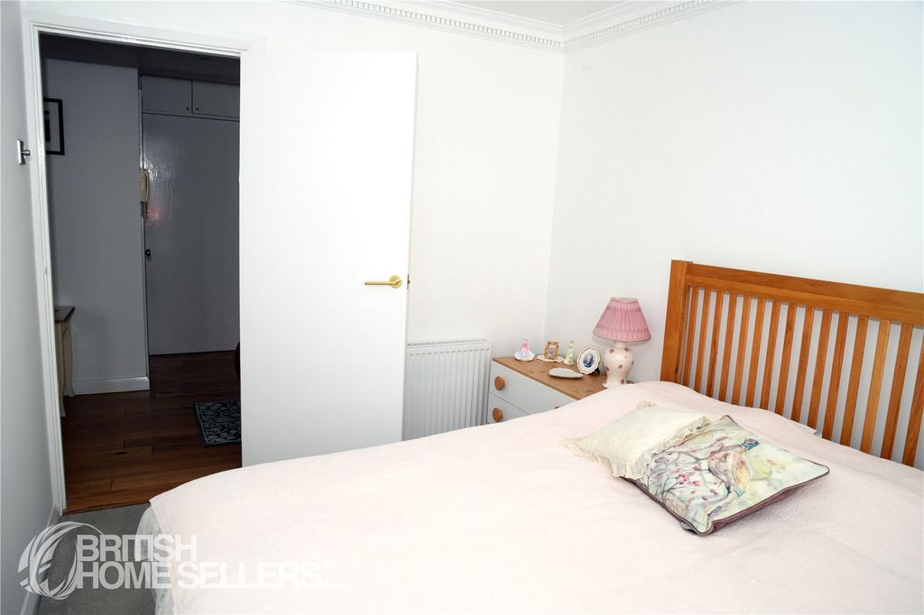 Additional image 17 of 2 bed flat for saleGrand Parade, Portsmouth, Hampshire PO1