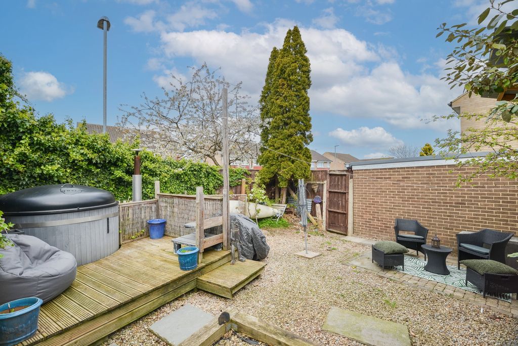 Additional image 32 of 4 bed semi-detached house for saleAngrove Close, Yarm TS15