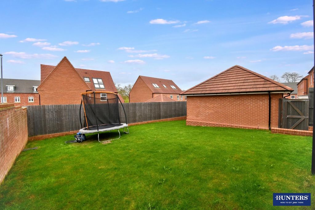 Additional image 18 of 5 bed detached house for saleOswins View, Wigston LE18