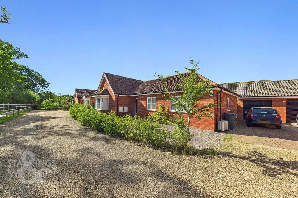 Additional image 27 of 3 bed detached bungalow for saleSomme Close, Wymondham NR18
