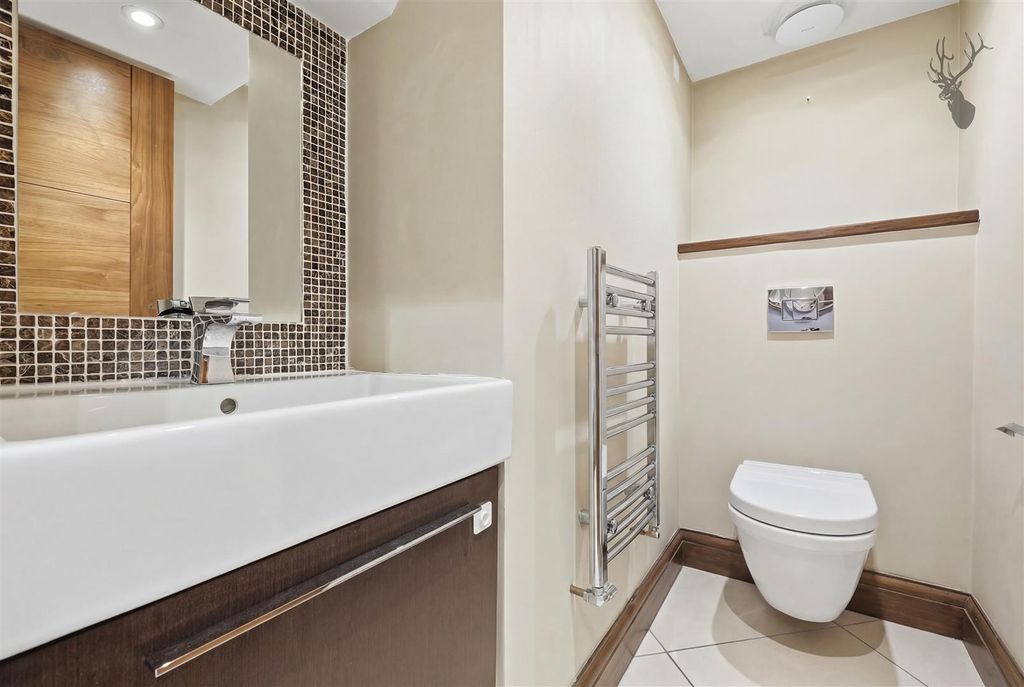 Additional image 18 of 4 bed detached house for saleThe Glade, Woodford Green IG8