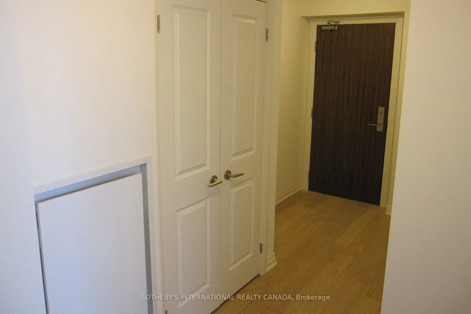 8 Mercer Street 1102 photo 2