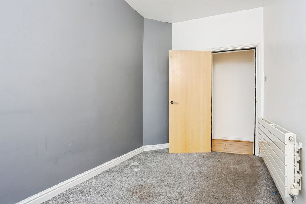 Additional image 16 of 2 bed flat for saleFosse Road North, Leicester, Leicestershire LE3