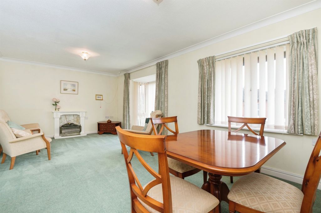 Additional image 7 of 2 bed maisonette for saleSharon Road, West End, Southampton SO30