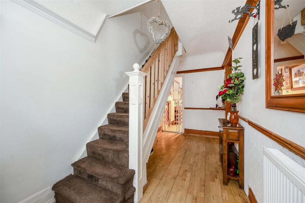 Additional image 24 of 3 bed property for saleNorthern Parade, Portsmouth PO2