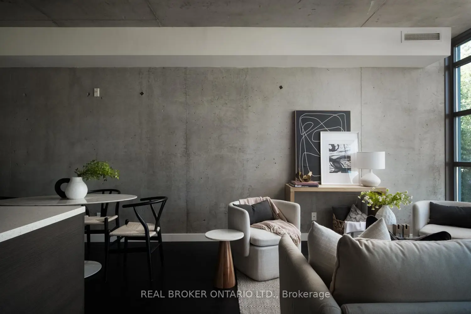 Additional image 4 of 90 Broadview Avenue 202