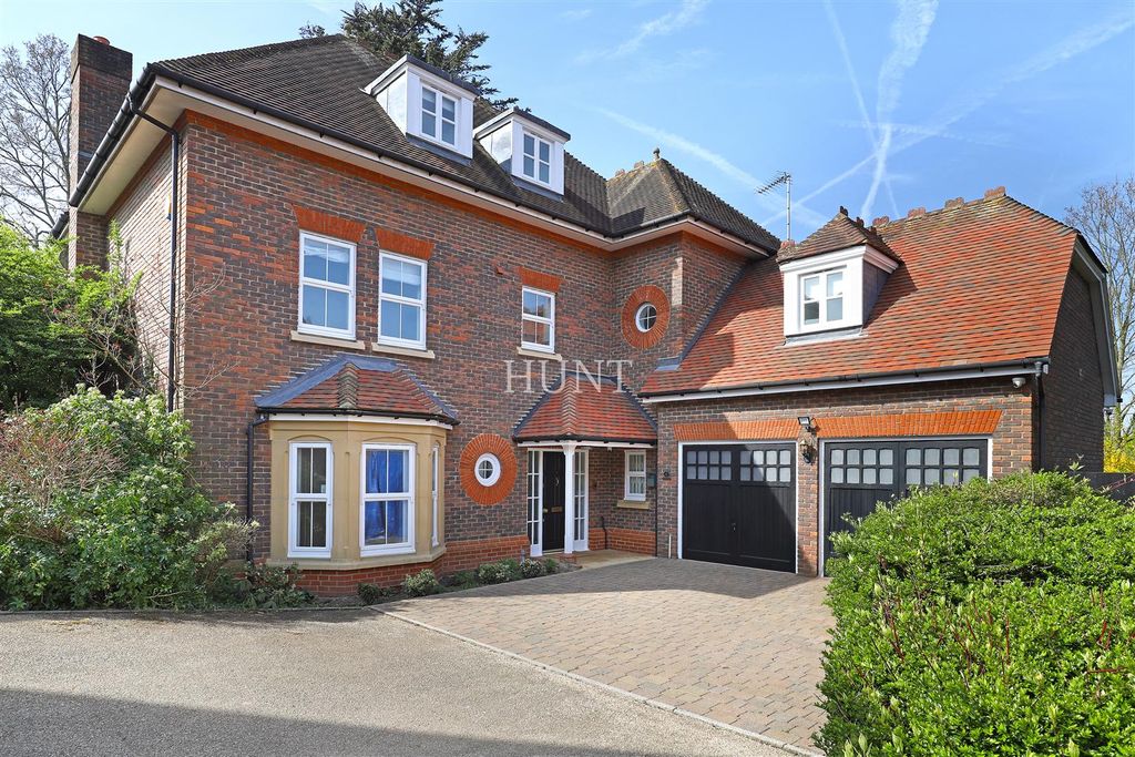 Additional image 22 of 6 bed detached house for saleRegents Drive, Repton Park, Woodford Green, Essex IG8