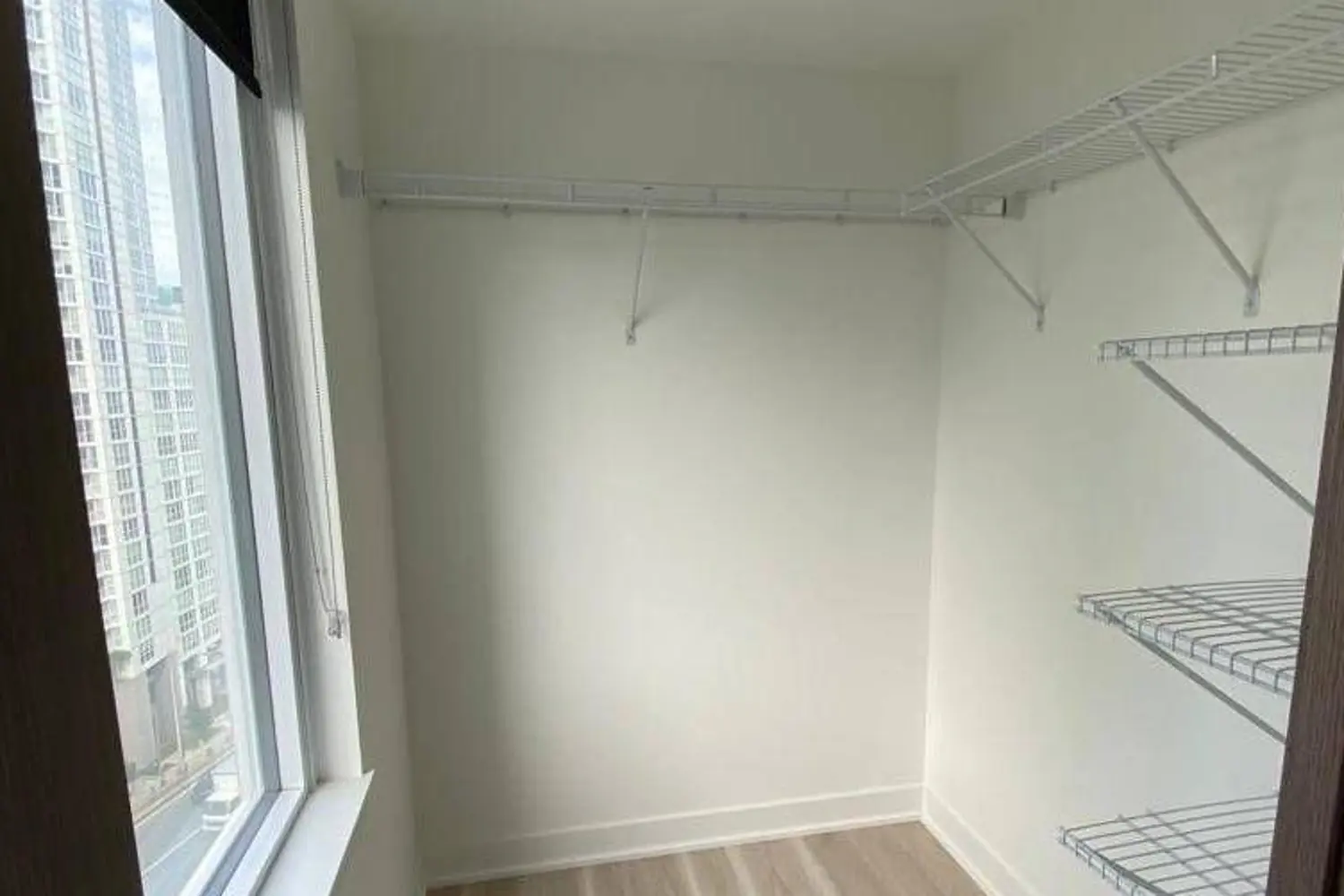 Additional image 7 of 17 Bathurst Street 710