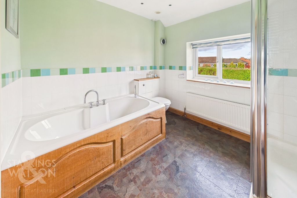 Additional image 25 of 5 bed detached house for saleRightup Lane, Wymondham NR18