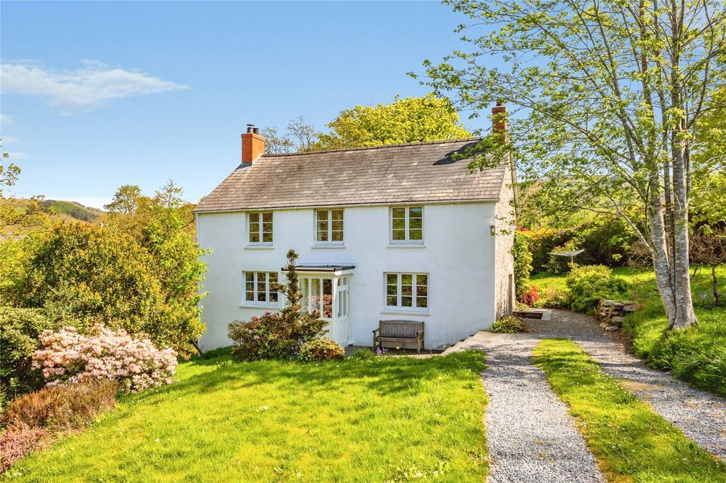 6 bed cottage for saleTalybont, Ceredigion SY24
