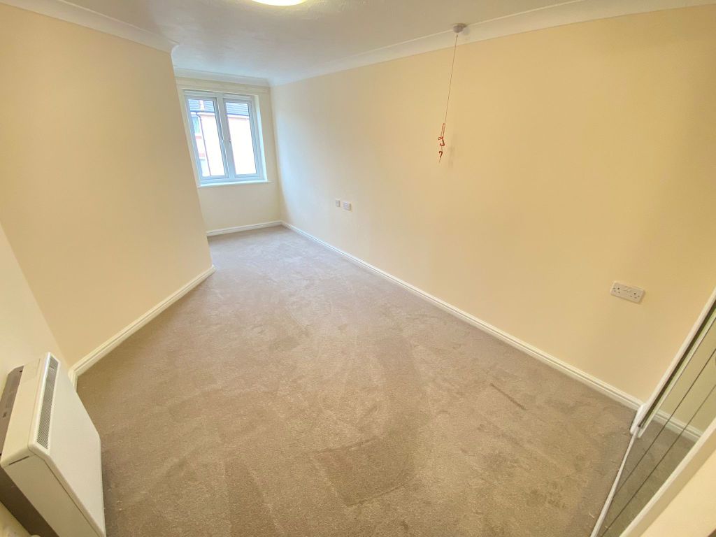 Additional image 7 of 1 bed flat for saleOakley Road, Southampton SO16