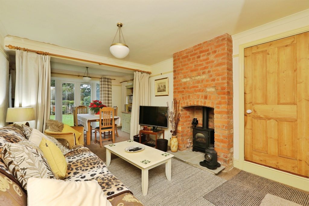 Additional image 4 of 4 bed cottage for saleHigh Street, Whitwell, Worksop S80