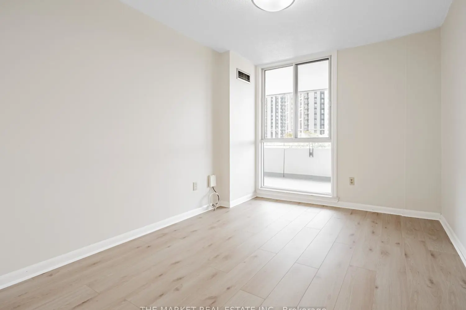 Additional image 10 of 1320 Mississauga Valley Boulevard 507