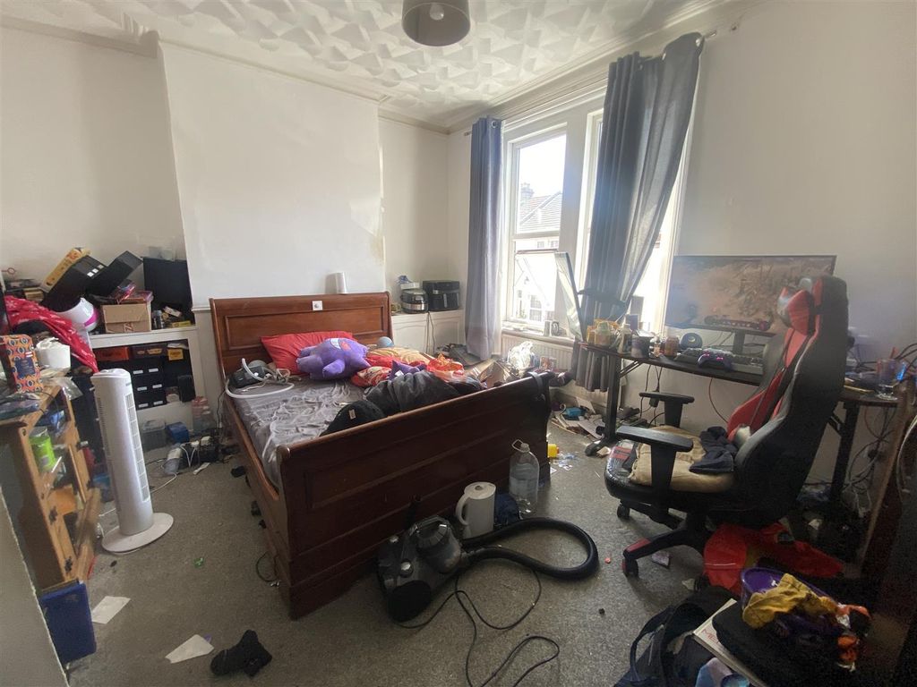 Additional image 11 of 3 bed terraced house for saleManners Road, Southsea PO4