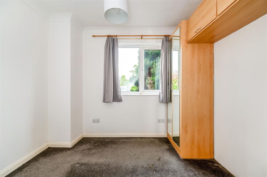 Additional image 13 of 1 bed flat for saleHazel Court, Goldsmith Avenue, Southsea PO4
