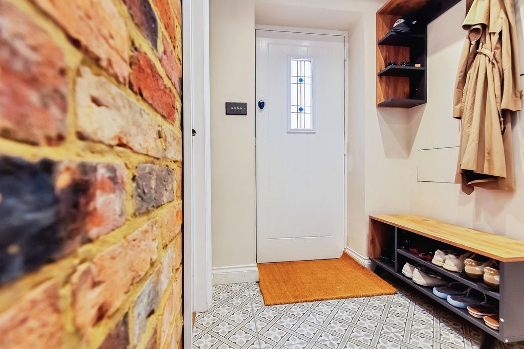 Additional image 6 of 2 bed semi-detached house for saleQueen Street, Market Harborough LE16