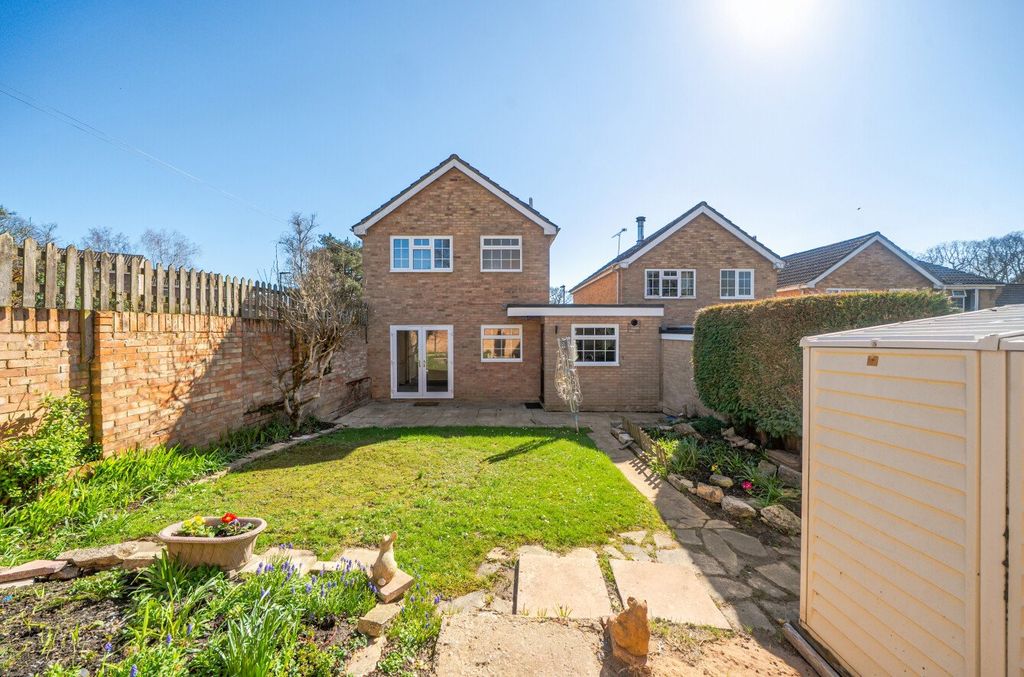 Additional image 8 of 3 bed semi-detached house for saleGoldcrest Gardens, Lordswood, Southampton, Hampshire SO16