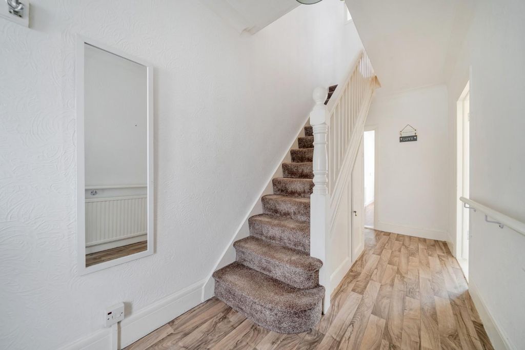 Additional image 9 of 3 bed semi-detached house for saleMerrivale Road, Portsmouth PO2