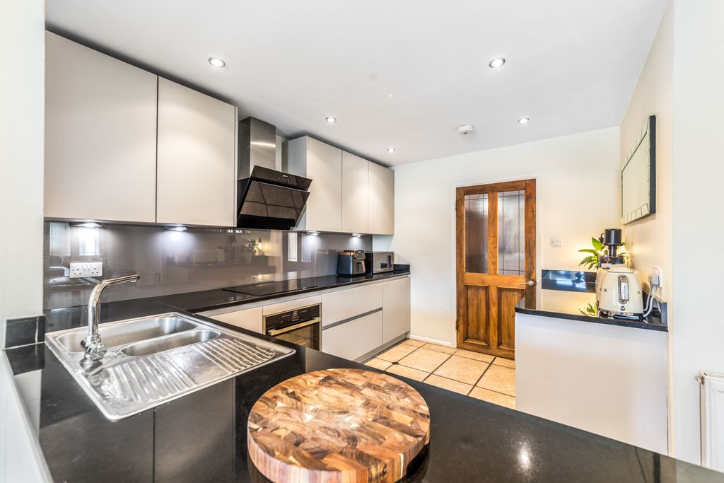 Additional image 3 of 4 bed detached house for saleStanmore Road, Worcester WR2