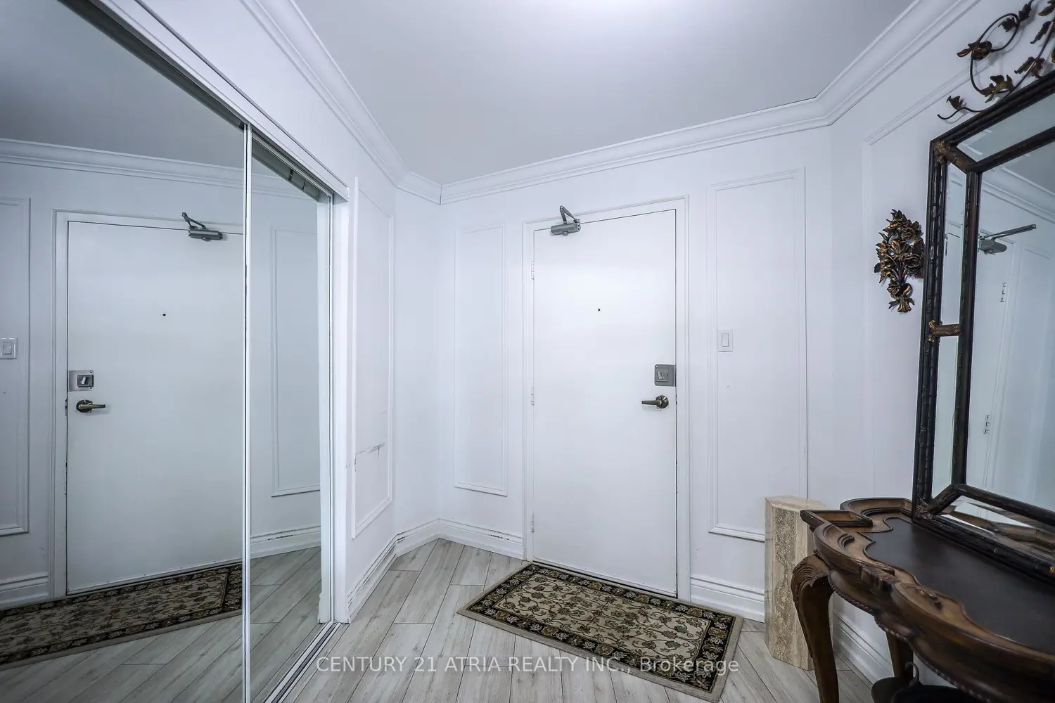 Additional image 2 of 2010 Islington Avenue 603