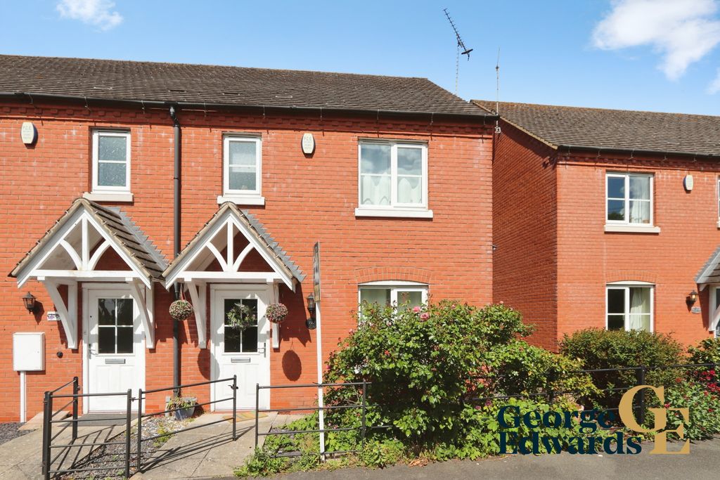 3 bed end terrace house for saleBosworth Road, Measham, Swadlincote, . DE12
