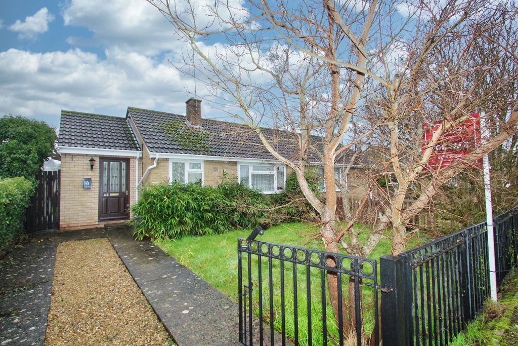 Additional image 18 of 1 bed semi-detached bungalow for saleBerryfield Road, Cottingham LE16